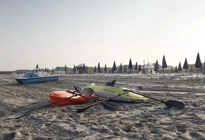 Horse Country Resort Congress & Spa Hotel Ribot