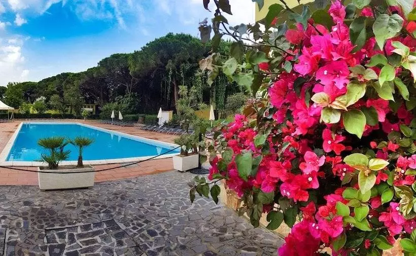 Horse Country Resort Congress & Spa Hotel Ribot