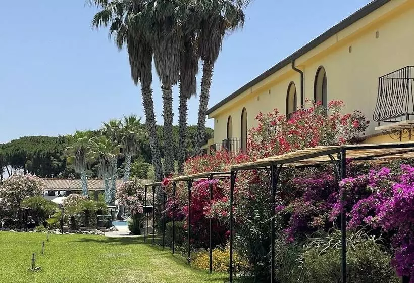 Horse Country Resort Congress & Spa Hotel Ribot