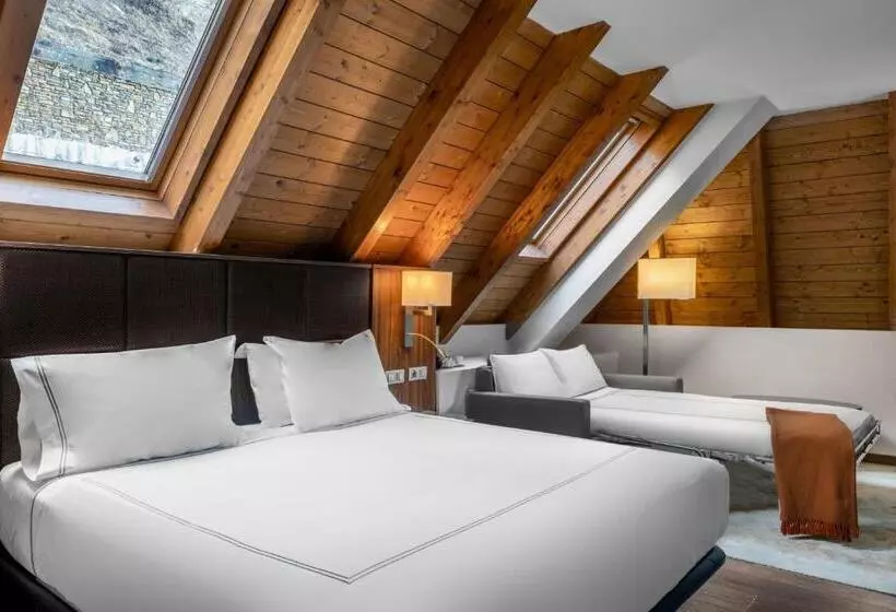 Отель Ac Baqueira Ski Resort, Autograph Collection