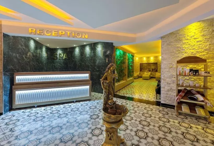 Отель Aska Just In Beach – All Inclusive