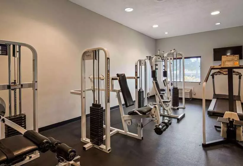 هتل Best Western Mayport Inn & Suites