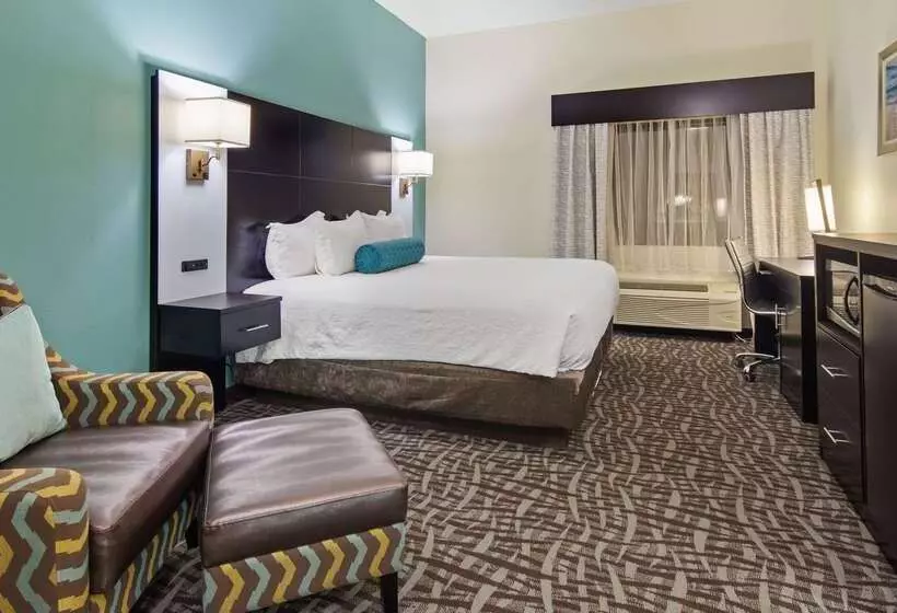 هتل Best Western Mayport Inn & Suites