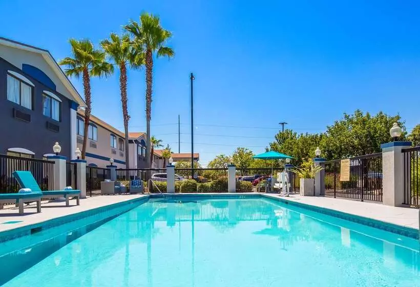 هتل Best Western Mayport Inn & Suites