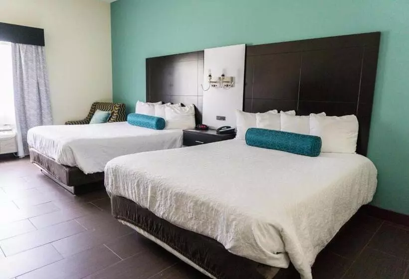 هتل Best Western Mayport Inn & Suites