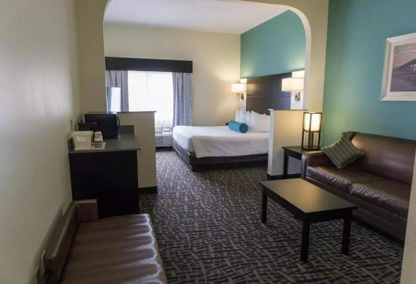 هتل Best Western Mayport Inn & Suites
