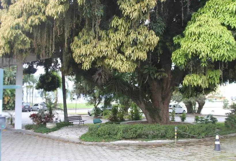 Отель Brisamar Suite