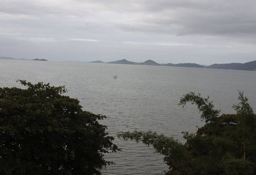 בית מלון כפרי Brisamar Suite