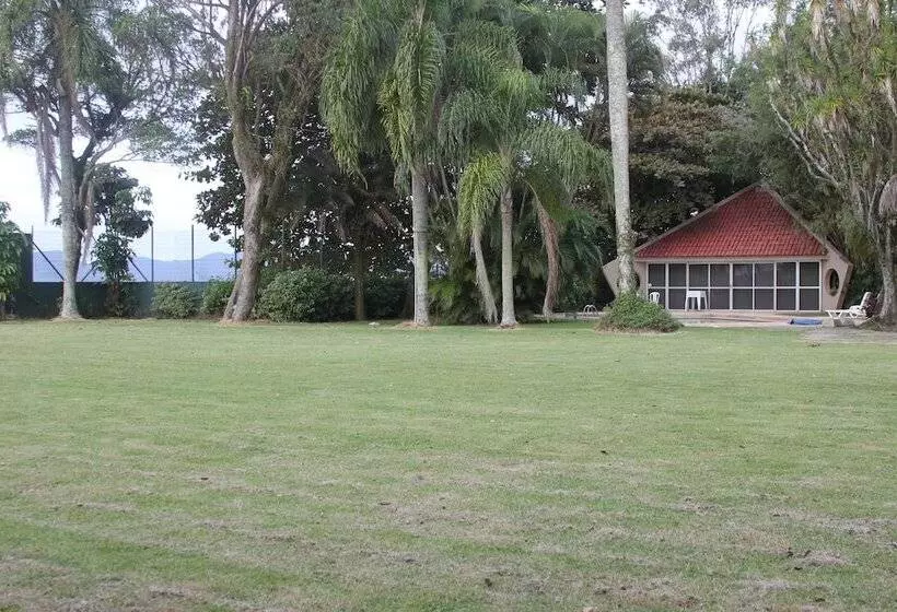 Отель Brisamar Suite