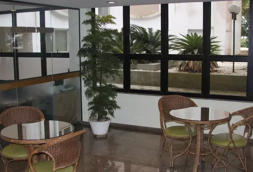 Отель Brisamar Suite