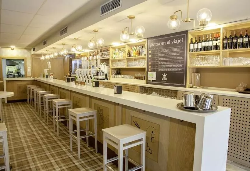 Отель Cruz De La Victoria