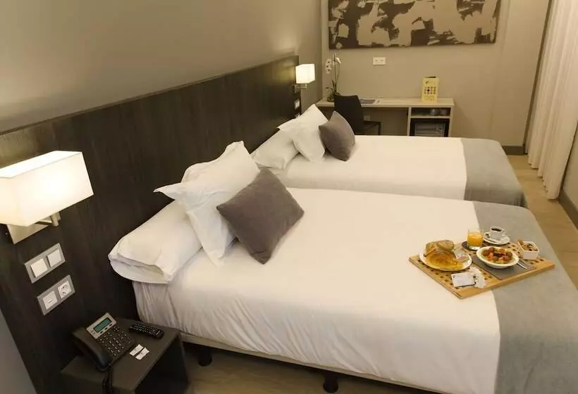 Отель Cruz De La Victoria