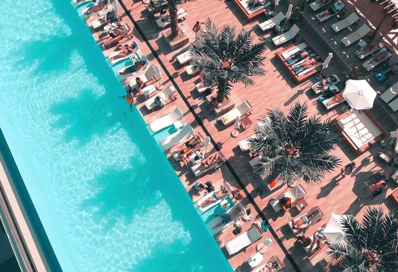 International Hotel Casino & Tower Suites