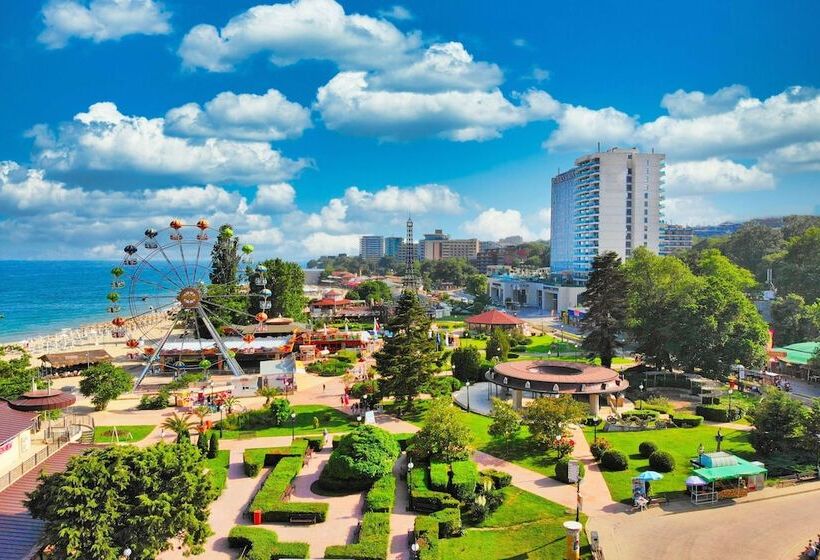 International Hotel Casino & Tower Suites