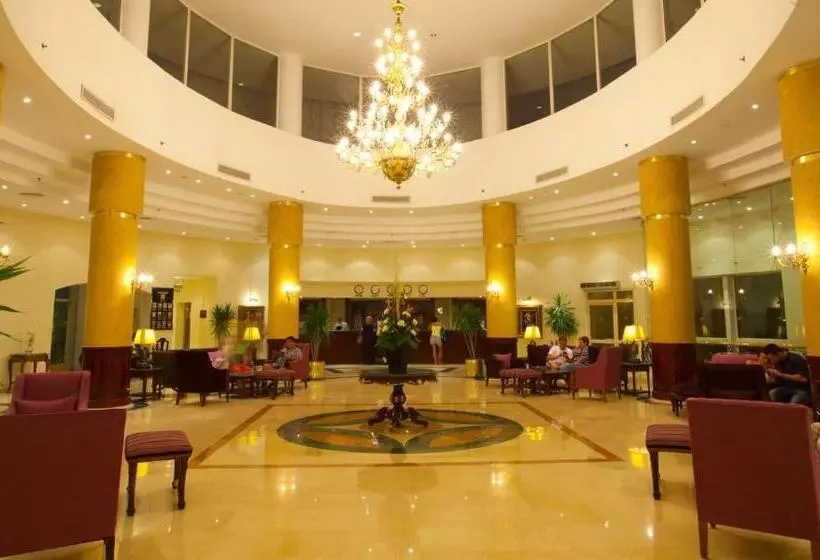 هتل Island View Resort