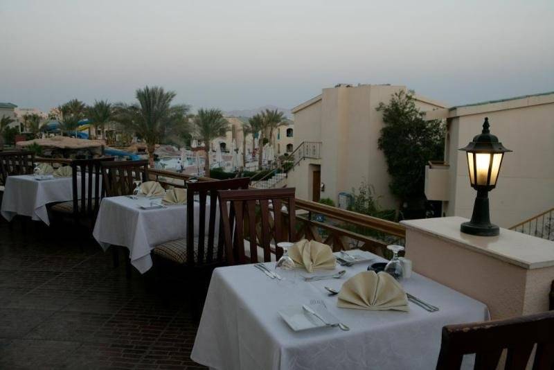 Hotel Island View Resort