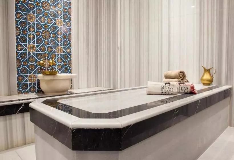 هتل Midas