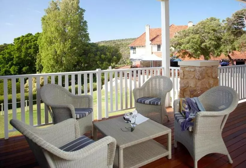 Отель Seashells Yallingup