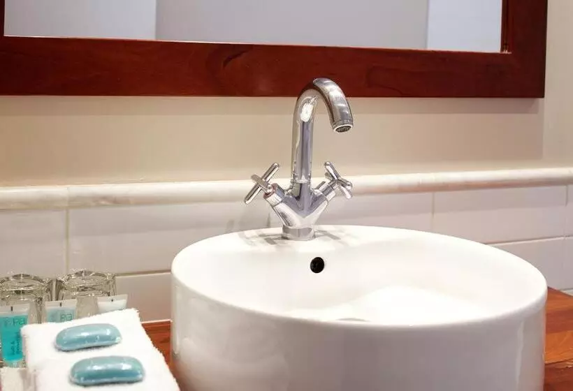 Отель Seashells Yallingup