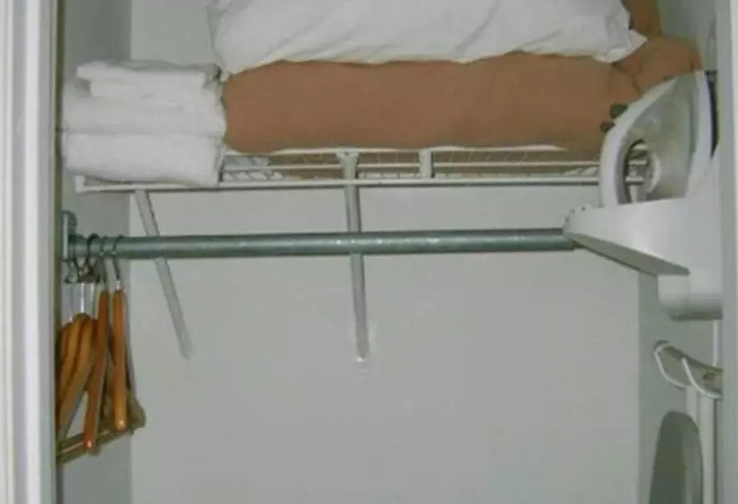 هتل Sunstyle Suites