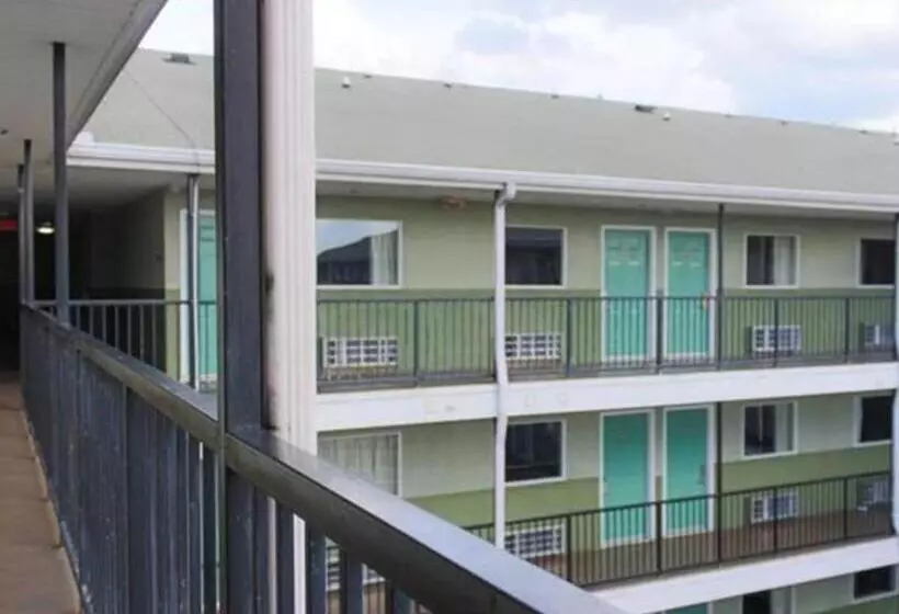 هتل Sunstyle Suites