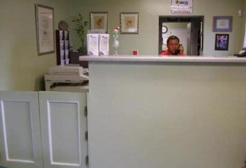 هتل Sunstyle Suites