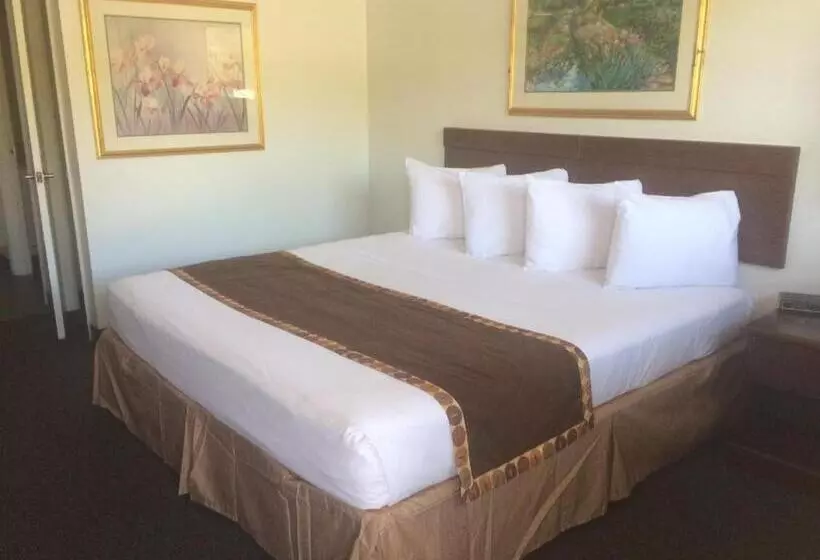 هتل Sunstyle Suites