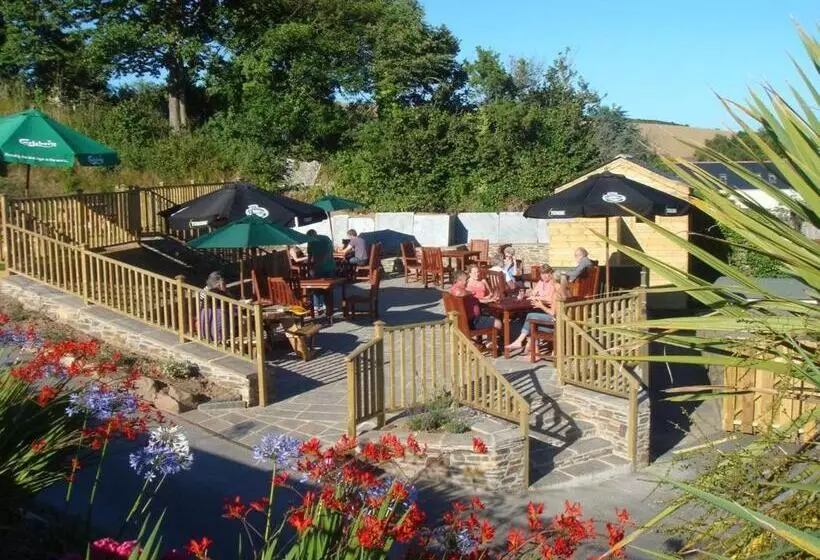 호텔 The Globe Inn