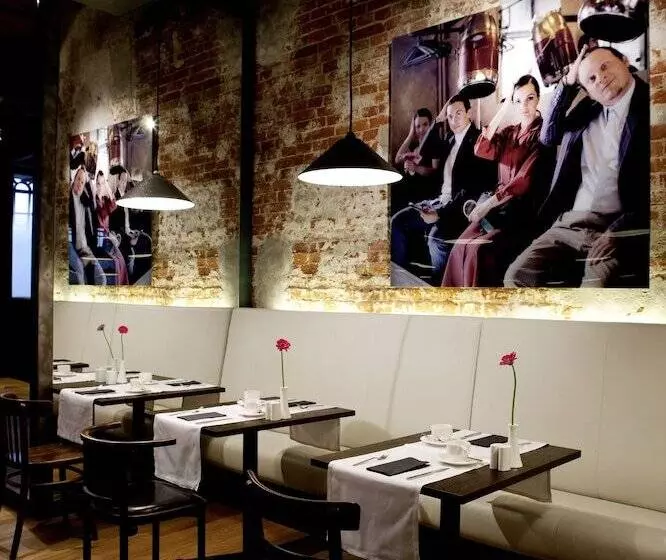 酒店 Vienna House By Wyndham Andel S Lodz