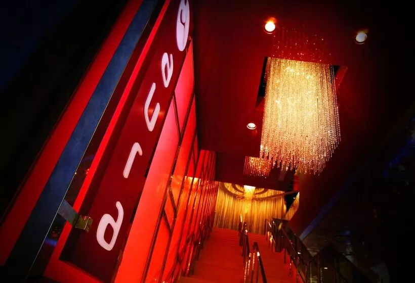 استراحتگاه The Royal At Atlantis