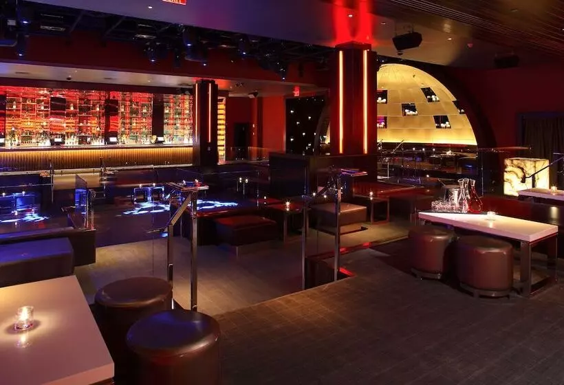 استراحتگاه The Royal At Atlantis