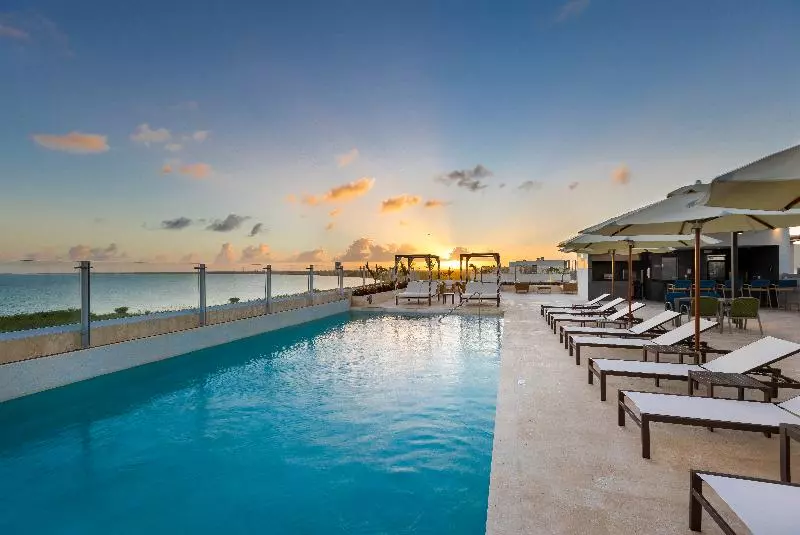Residence Inn By Marriott Cancun Hotel Zone