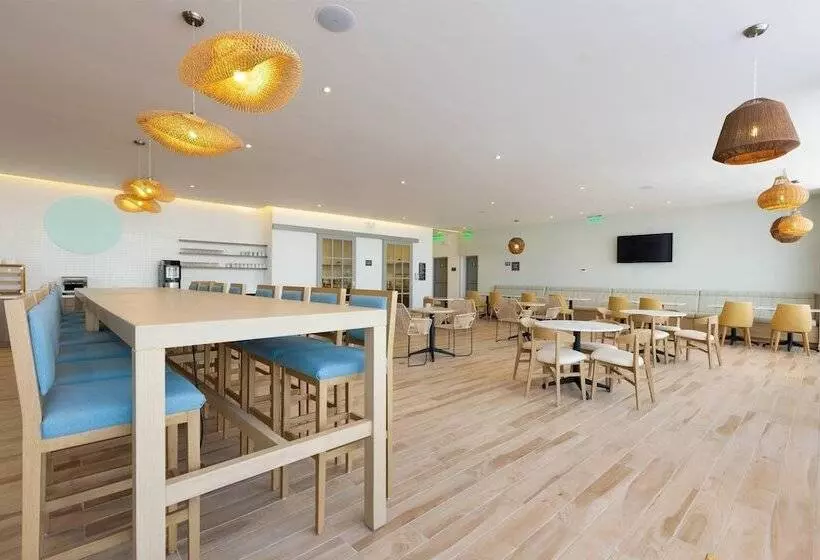 Residence Inn By Marriott Cancun Hotel Zone