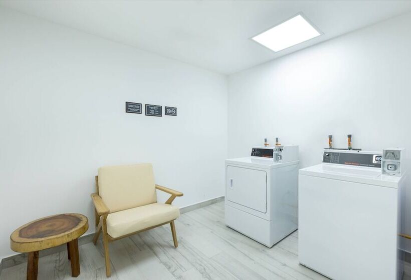 Residence Inn By Marriott Cancun Hotel Zone