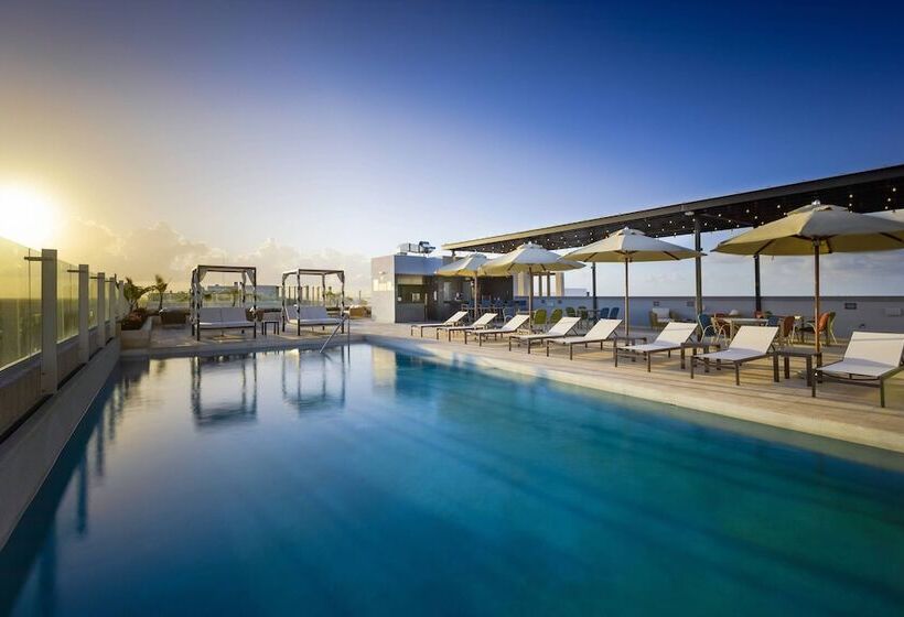 Residence Inn By Marriott Cancun Hotel Zone