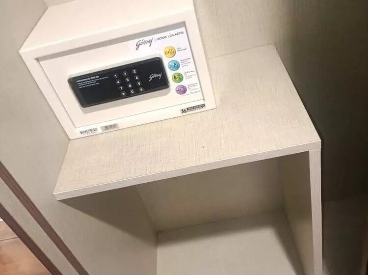 ホテル Clarks Inn Express Jammu