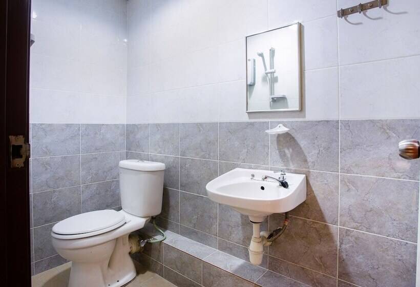 هتل Oyo 90173  Mekong