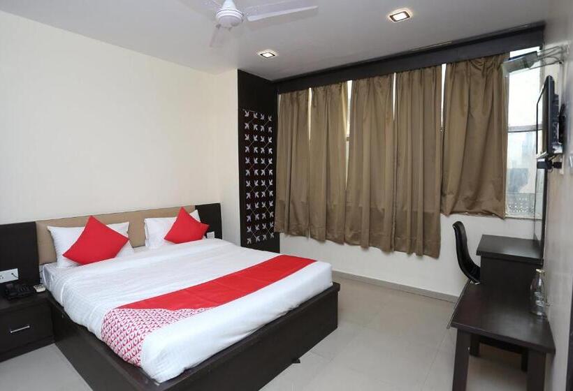 호텔 R K International Near Gautam Buddha Park