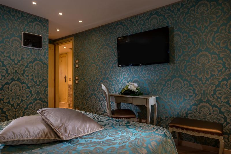 هتل Ca  Marinella