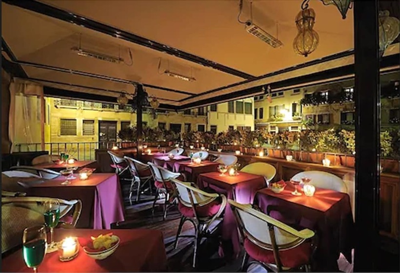 هتل Ca  Marinella