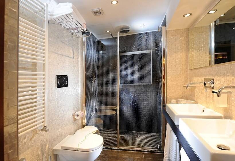 هتل Ca  Marinella