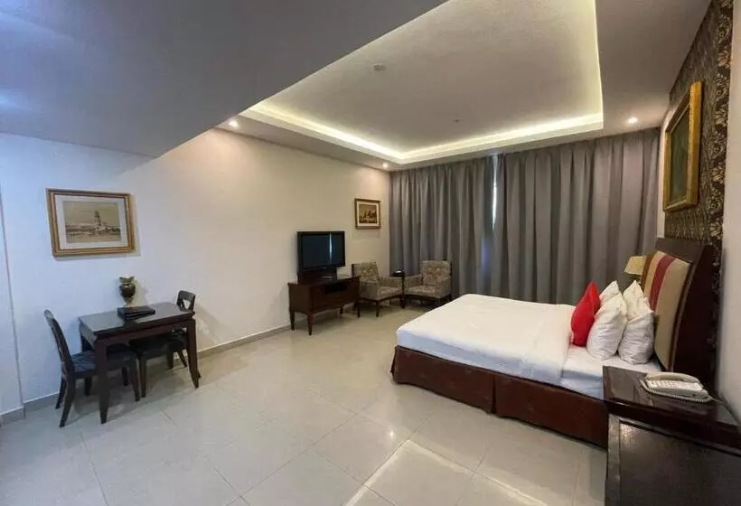 ホテル Clifton International