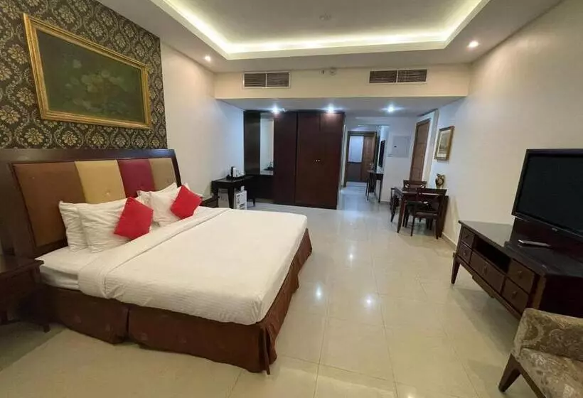 ホテル Clifton International