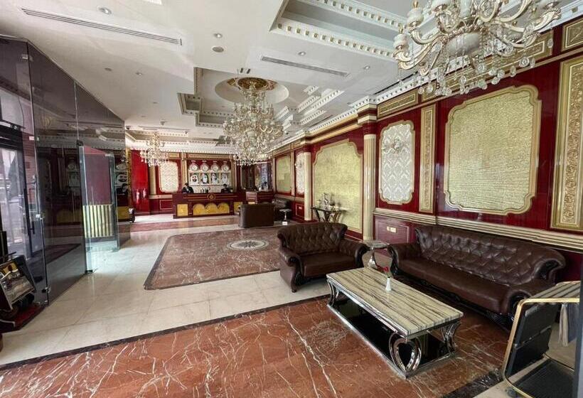 فندق Clifton International