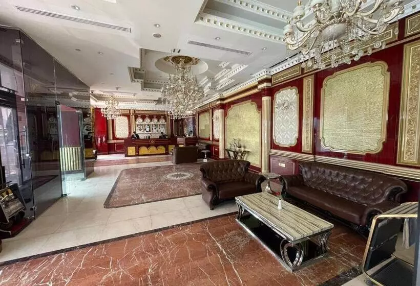 ホテル Clifton International