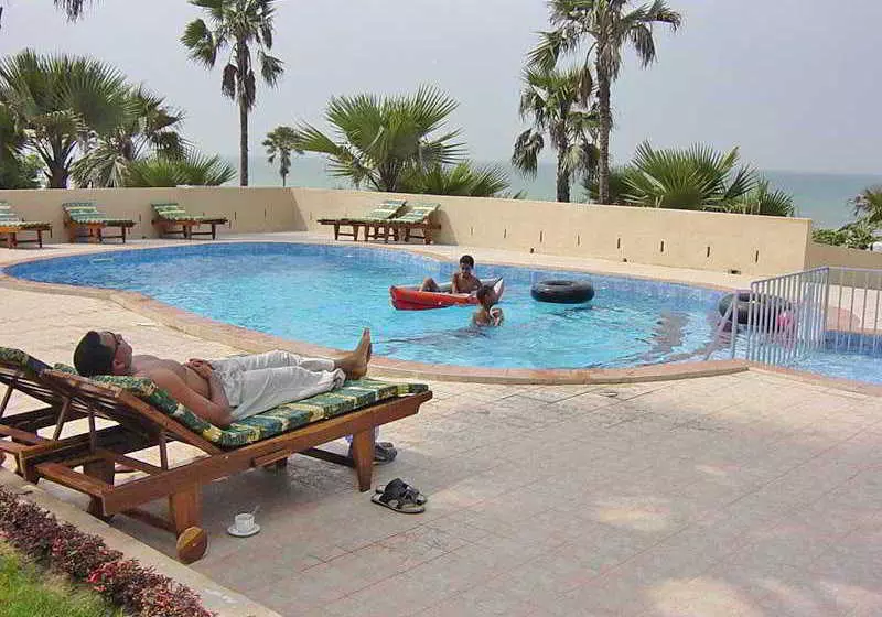 هتل Golden Beach