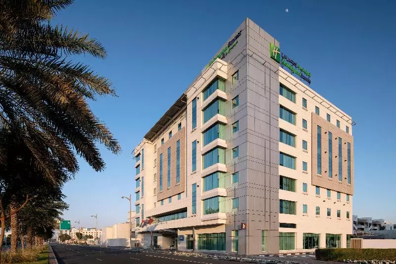 هتل Holiday Inn Express Dubai, Jumeirah, An Ihg