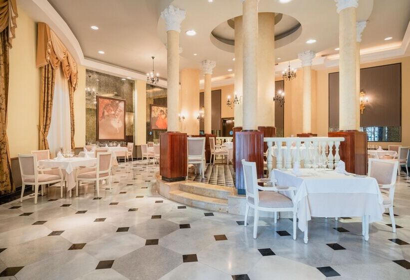 هتل JOIA Rose Hall by Iberostar