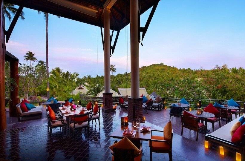 هتل Melati Beach Resort & Spa