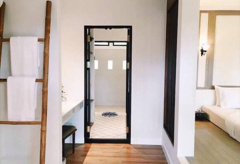 فندق Mooban Talay Resort